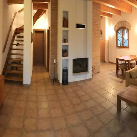 Nyaraló Brick